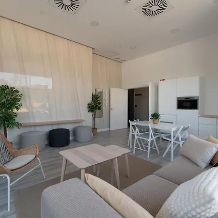 Xpce Urban 16 Skyline - Parking Free * Malaga